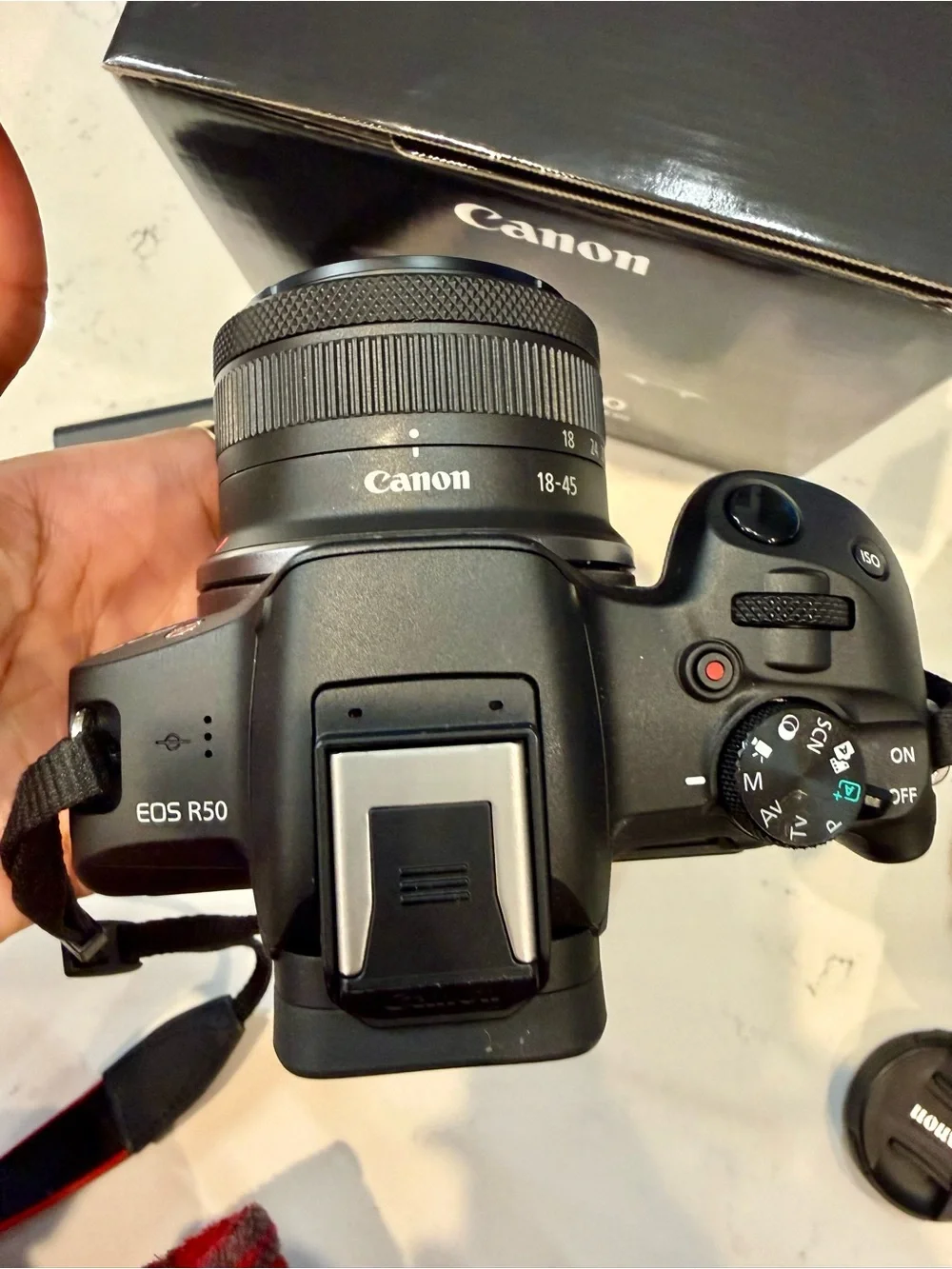 Canon eos r50